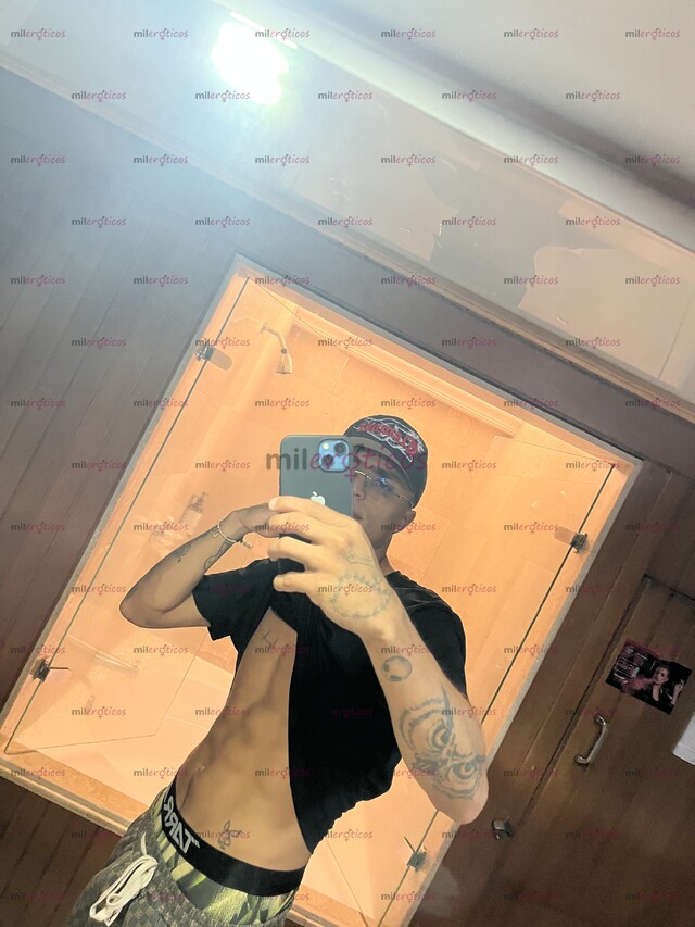 FOTOS DE GUAPO ATRACTIVO CON 22CM DE VERGA DISPONIBLE