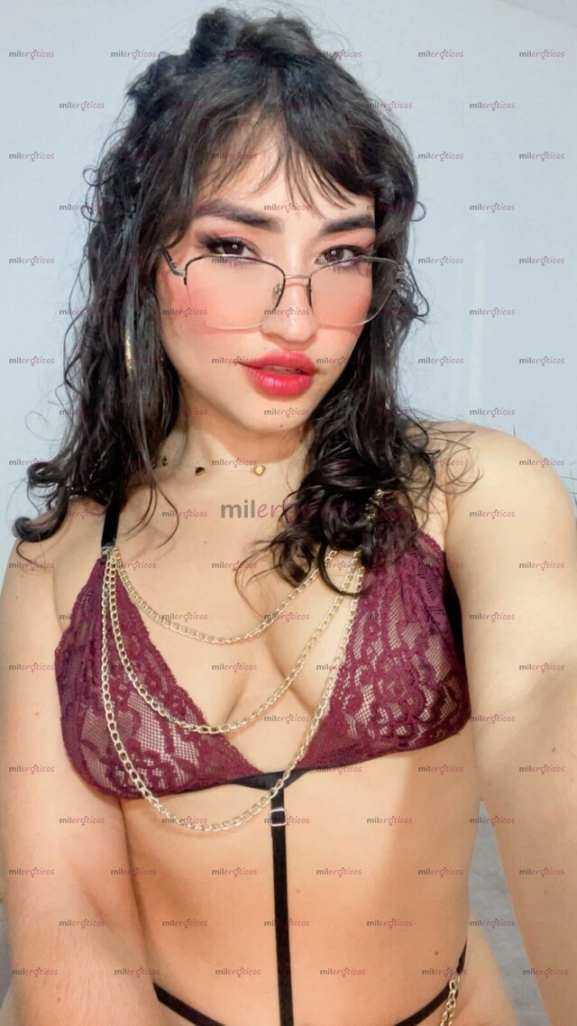 FOTOS DE JACKY 100% CHICA NATURAL, SENCILLA Y RELAJADA EN CASA!