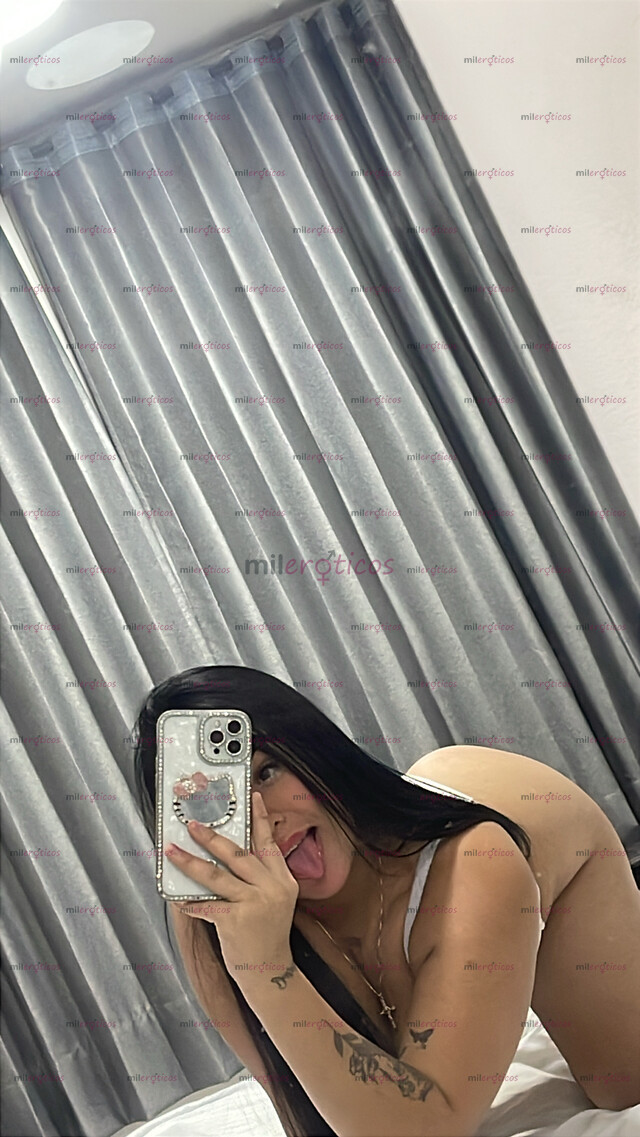 FOTOS DE SOY SALOME PELI NEGRA BLANQUITA CON CARA TRAVIESA