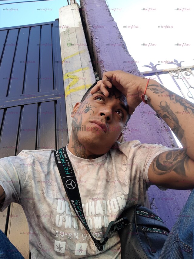 FOTOS DE HOMBRE CON GANAS DE TI..! SENSUAL CACHONDEO $$$