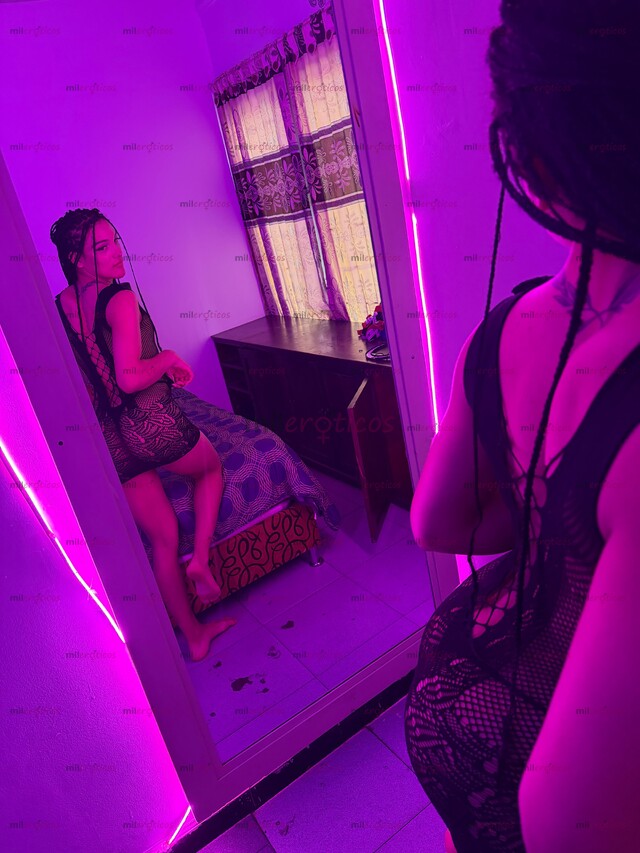 FOTOS DE CHICA NUEVA, RECIEN LLEGADA A LA CUIDAD, ESTRECHA, ARDIENTE VEN A CONOCERME