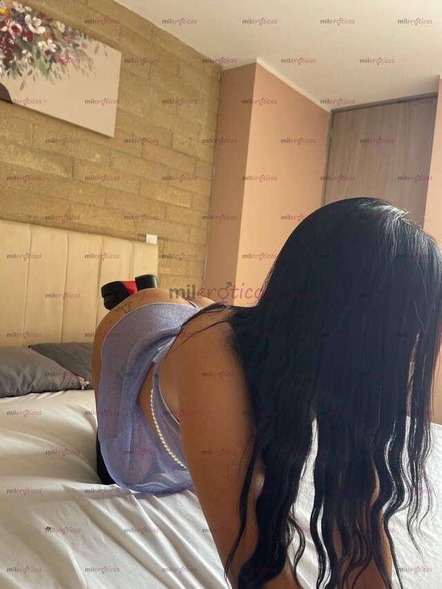 FOTOS DE HOLA SOY HANNA TENGO 18 AÑOS SOY UNA CHICA SUPER ARDIENTE