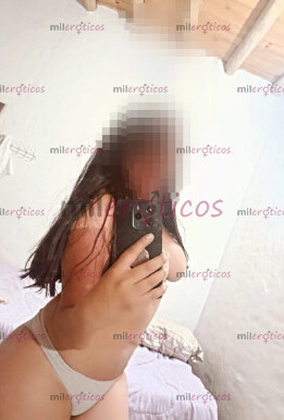 FOTOS DE HERMOSA CON SENOS PERFECTOS NATURAL FLACA DELICIOSA DE CABELLO NEGRO