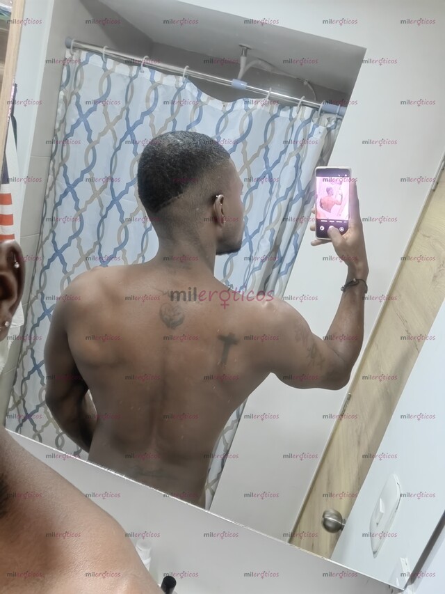 FOTOS DE MORENO CUERPO ATLETICO COMPLAZCO TUS DESEOS MAS OCURROS Y MORBOSO BBK FETICHE