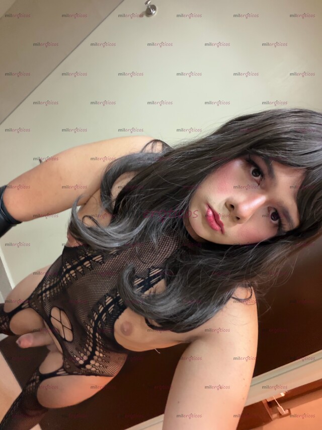 FOTOS DE CHICA TV LINDA Y COMPLACIENTE CON LUGAR MUY DISCRETA PARA TU PLACER