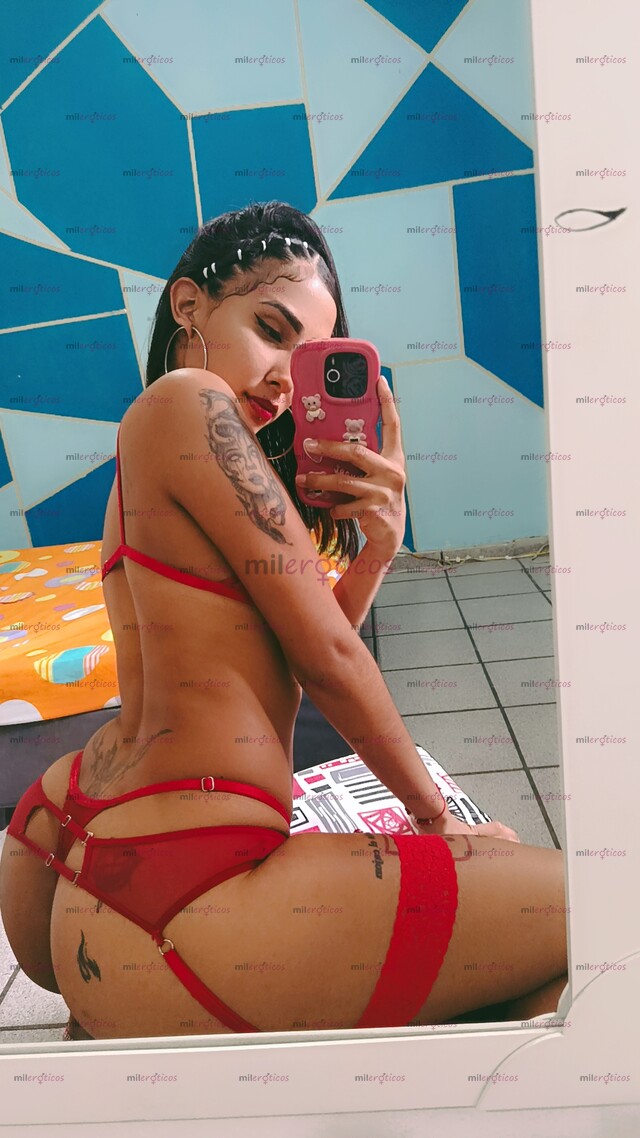 FOTOS DE DE VUELTA CRISTAL TU RICA FLACA TODA UNA MUÑEQUITA PORNO
