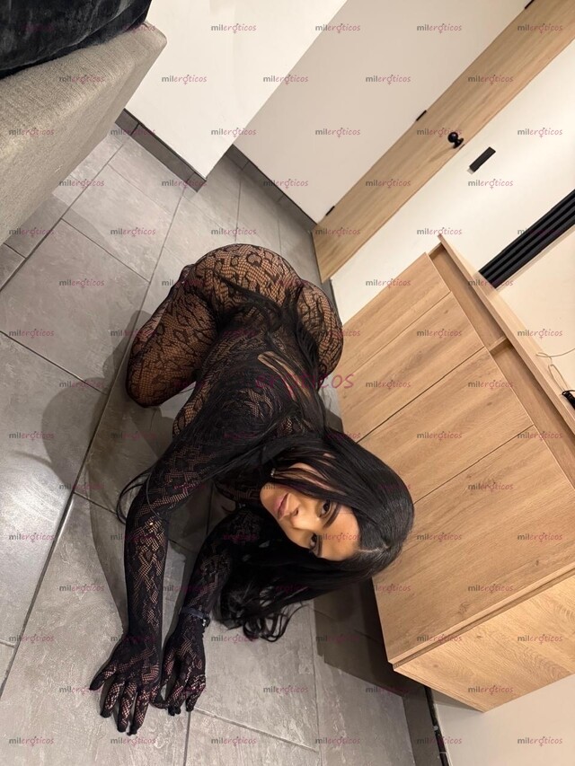 FOTOS DE SEXY ESTRECHITA PARA TI CARIÑOSA MUY NINFÓMANA Y ME ENCANTA ELORAL