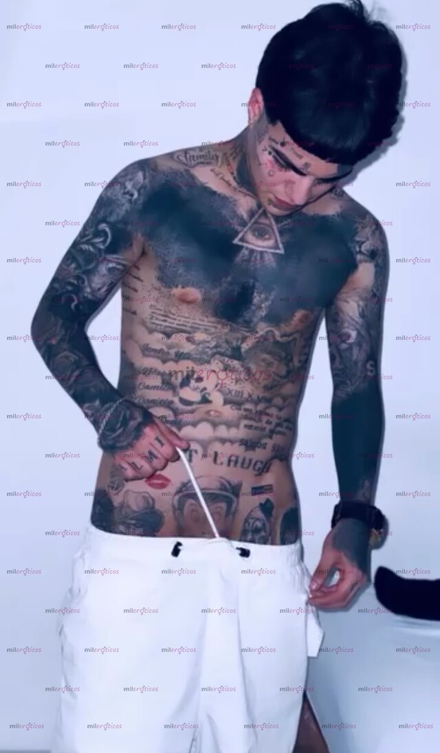 FOTOS DE CLEMENTE TATUADO MUY SEXY ,23CM SOLO PARA PERSONAS VIP