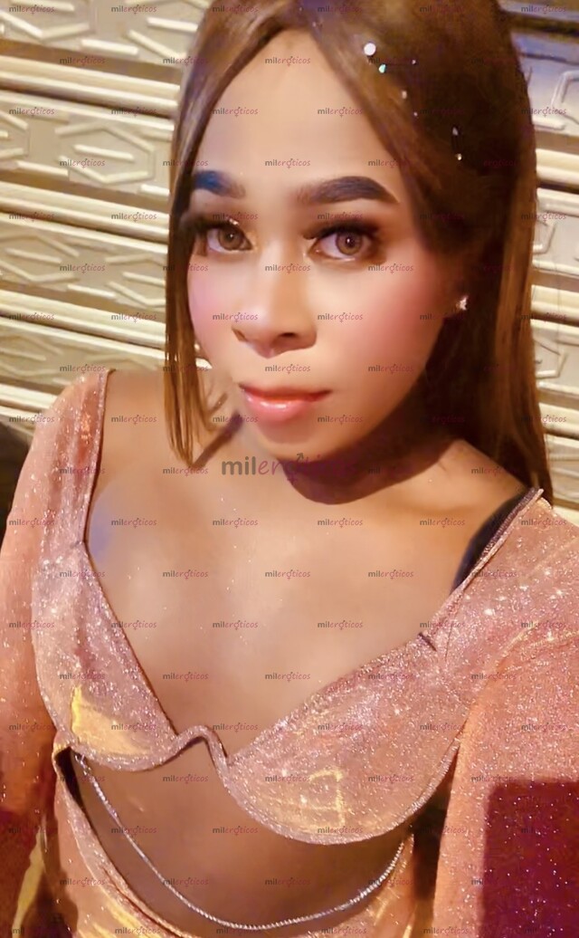 FOTOS DE SOY UNA MORENA MUY CALIENTE, VEN Y DISFRUTA DE UN RICO ORAL GARGANTA, PROFUNDA,