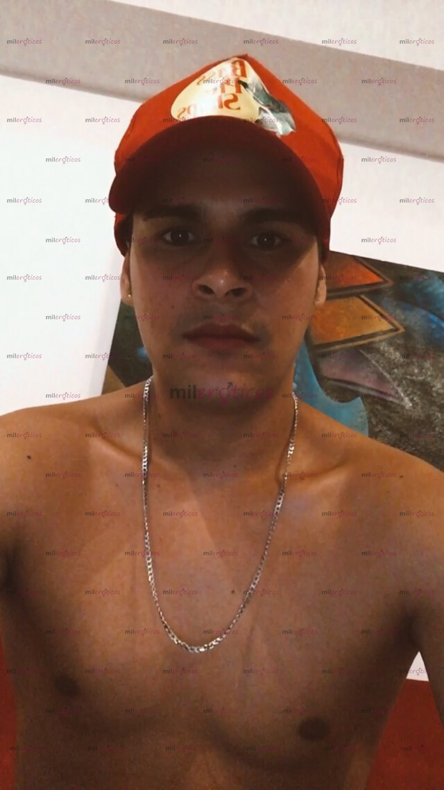 FOTOS DE HOMBRE ATRACTIVO CON BUENA DOTACIÓN, DISPUESTO A COMPLACERTE