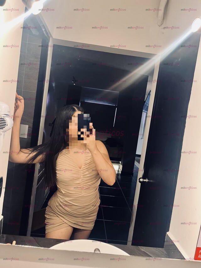 FOTOS DE NATALIA CHICA PETIT CON CARITA LINDA Y UN RICO CULITO