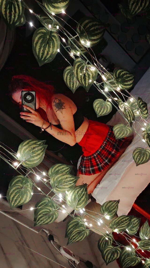 FOTOS DE MASAJISTA PROFESIONAL Y CONSENTIDORA QUE LE ENCANTA LAS FANTASÍAS