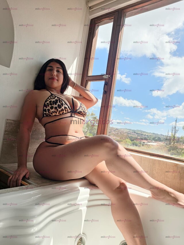 FOTOS DE HERMOSA UNIVERSITARIA DEJATE CONSENTIR MI HOMBRE ES ADRI MUÑEQUITA PERVERTIDA