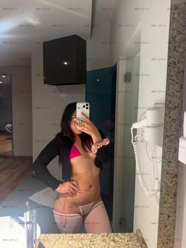 FOTOS DE HAZEL, CHICA NALGONA DIVERTIDA, TE VOY A DEJAR ENCANTADO ;)