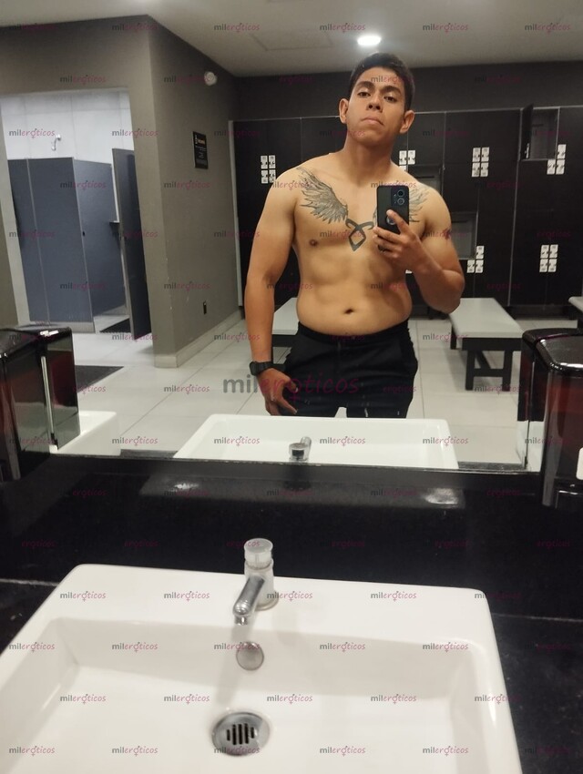 FOTOS DE POLICÍA HOT ME ENCANTAN LOS CASADOS Y MADUROS DISCRECIÓN AL 100