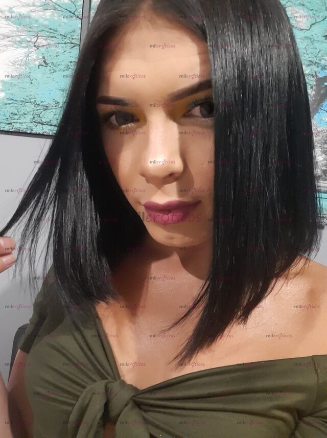 FOTOS DE MUJER TRANS EXOTICA FEMENINA Y PETULANTE CON FISICO MUY DIVINO SENSUAL