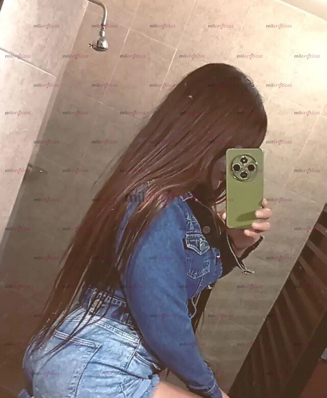 FOTOS DE UNA BELLA TRANS CARA SUPER LINDA Y CALIENTE ALA VEZ