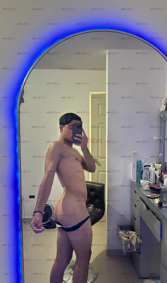 FOTOS DE HOLA SOY ALEXANDER. DISPONIBLE EN TU CIUDAD PARA CULMINAR TUS DESEOS SEXUALES