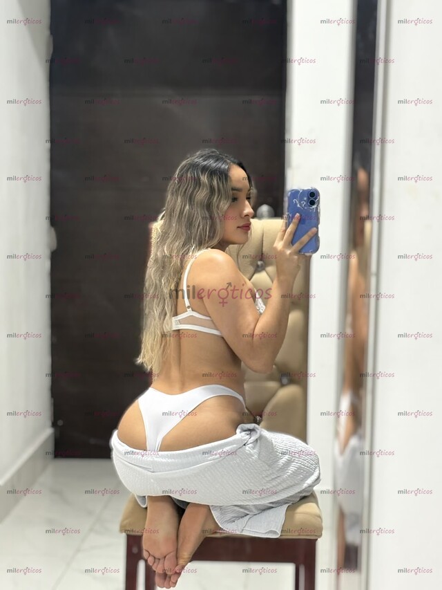 FOTOS DE DÉJATE SEDUCIR POR UNA RUBIA DIFERENTE E IRRESISTIBLE