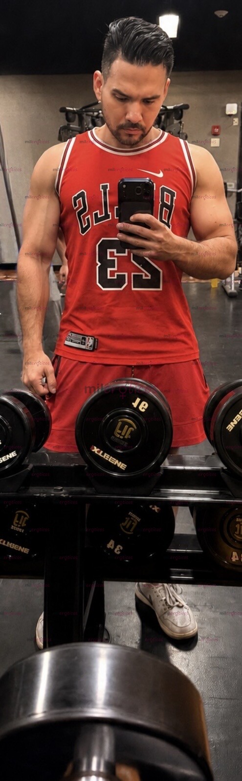 FOTOS DE COACH DE GYM MORBOSOCASADO VEN ATENDERTE CONMIGO PARA QUE LA PASES RICO