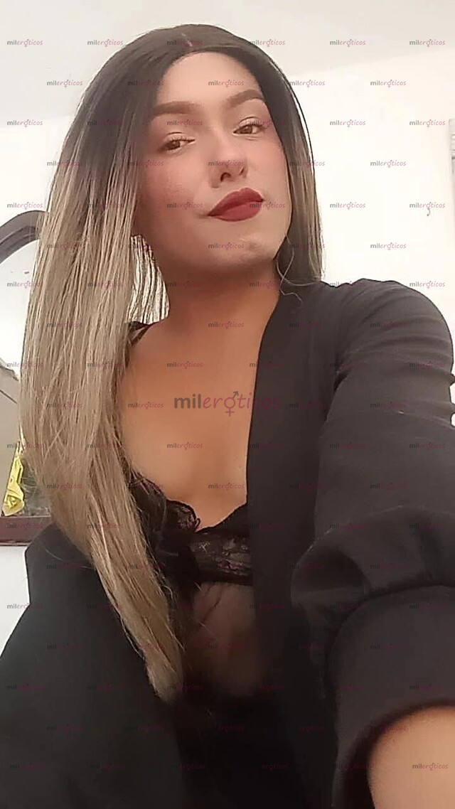 FOTOS DE CHICA TRANSGÉNERO LECHERA, CON GANAS DE DETONAR Y SER DETONADA