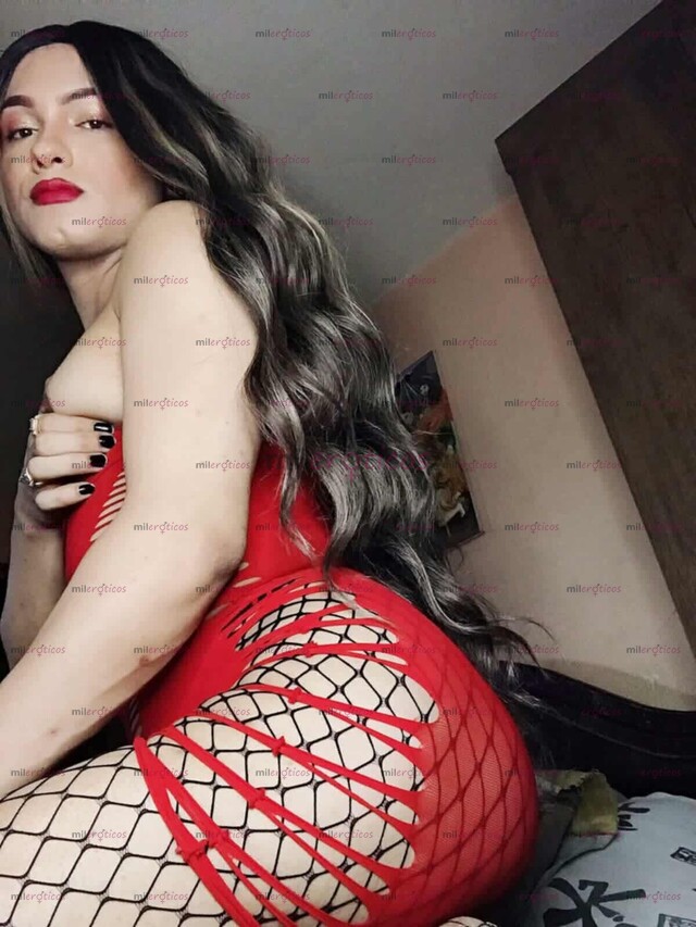 FOTOS DE CHICA TRANSGÉNERO LECHERA, CON GANAS DE DETONAR Y SER DETONADA