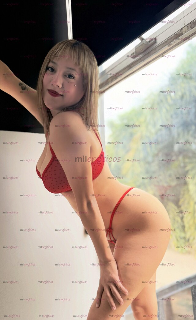 FOTOS DE ESTRECHITA Y GÜERITA, TENGAS UNOS RICOS MELONCITOS QUE TE ENCANTARÁN
