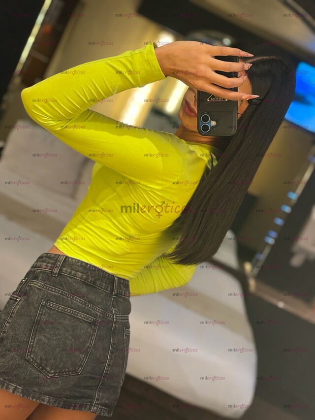 FOTOS DE NIÑA TRANS DE 21 AÑOS SÚPER BONITA Y COMPLACIENTE