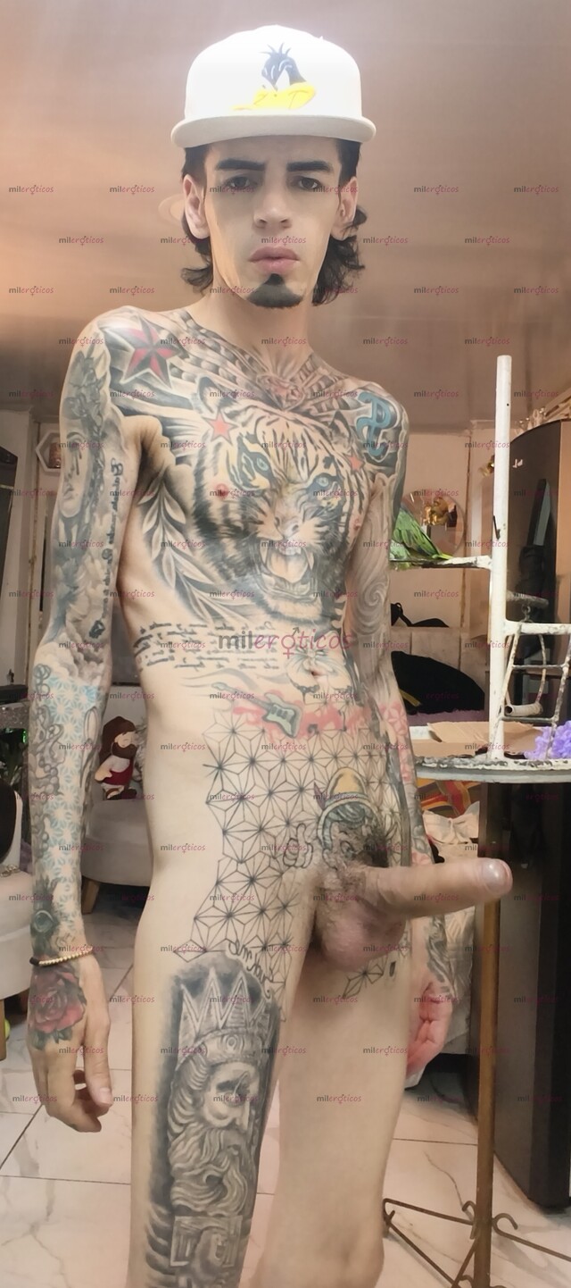 FOTOS DE FLACO BLANCO TATUADO VERGON SERIO RESERVADO SEXUAL
