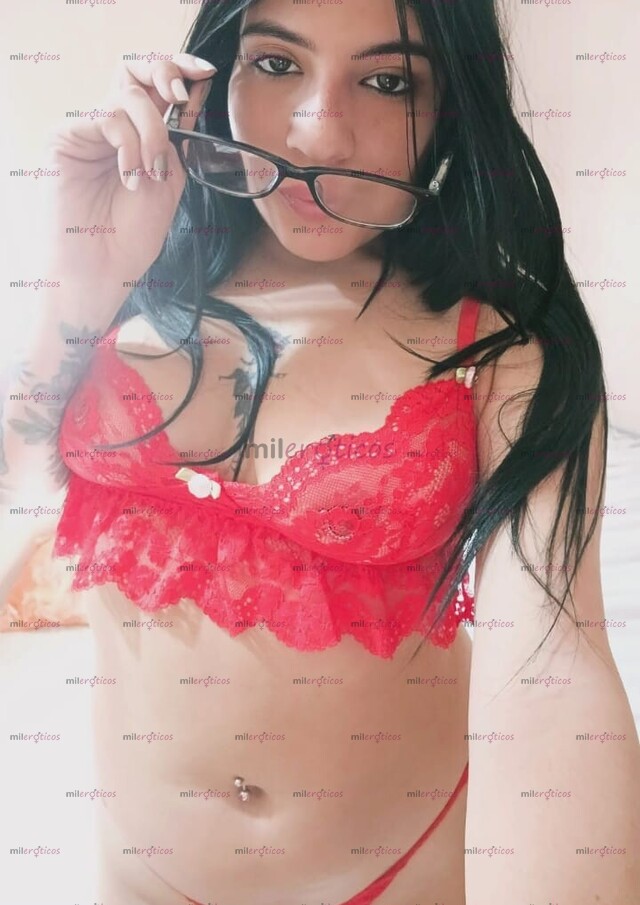 FOTOS DE DIME TU FANTASIA, YO LA CUMPLO Y MOJO MI PUSSY PARA TI