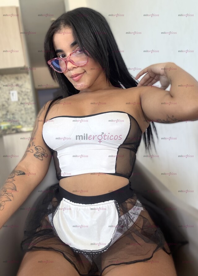 FOTOS DE LA BEBA MÁS HERMOSA 18 AÑITOS UNA DELICIA SEXI VICTORIA YA LISTA PARA TI