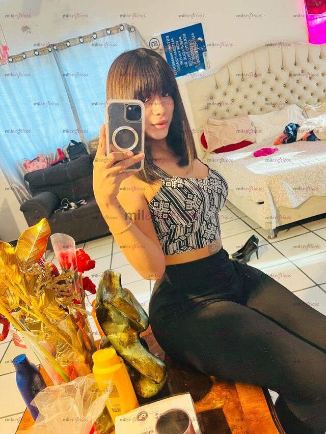 FOTOS DE DISPONIBLE LUJOSA NINFOMANA ADICTA A SAKAR TU LECHE