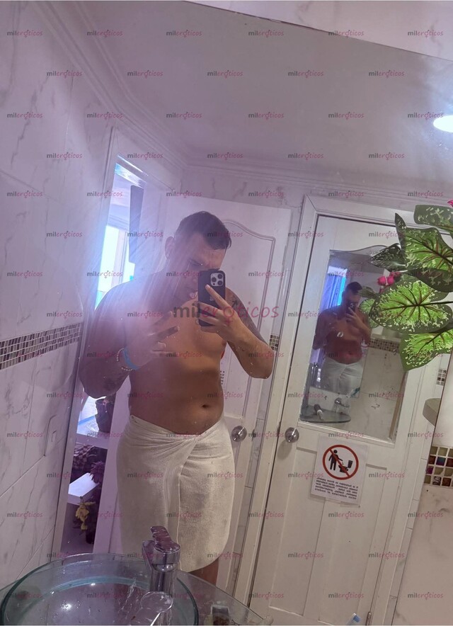 FOTOS DE MACHO VERGON DE NUEVO EN LA CUIDAD 22 CM FULL LECHERO
