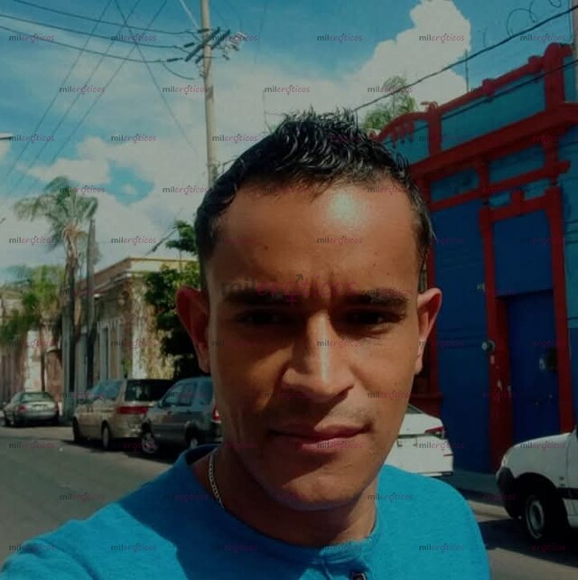 FOTOS DE CHICO GAY COMPLACIENTE HARÁ REALIDAD TODAS TUS FANTASÍAS SOY VARONIL Y MUY AMABL
