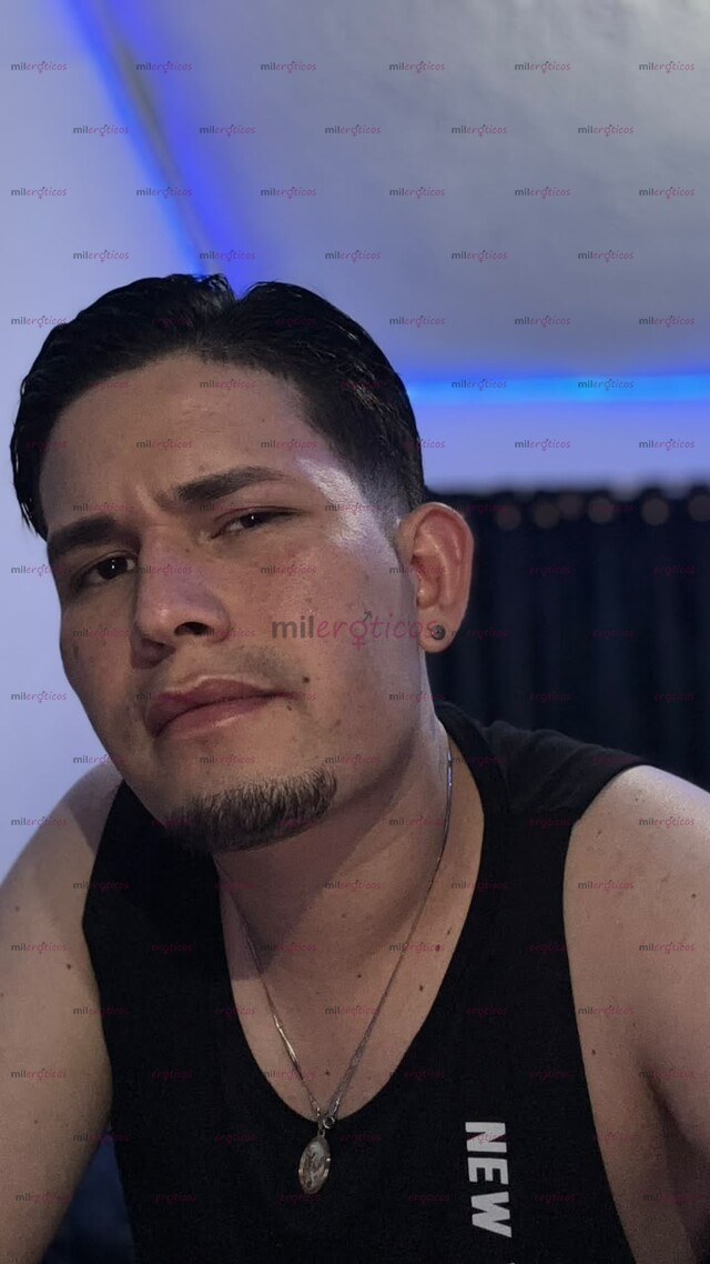 FOTOS DE MACHO FETICHISTA LECHERO DISPONIBLE EN TU SECTOR CON GANAS DE FOLLARTE BIEN RICO