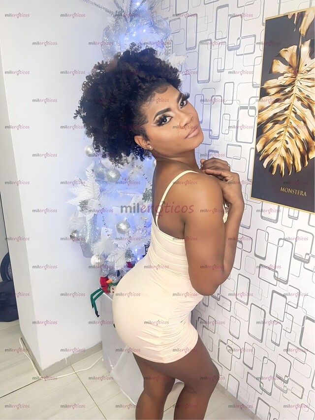 FOTOS DE MORENA COSTEÑA COMPLACIENTE Y MIMADORA TOTALMENTE FEMENINA