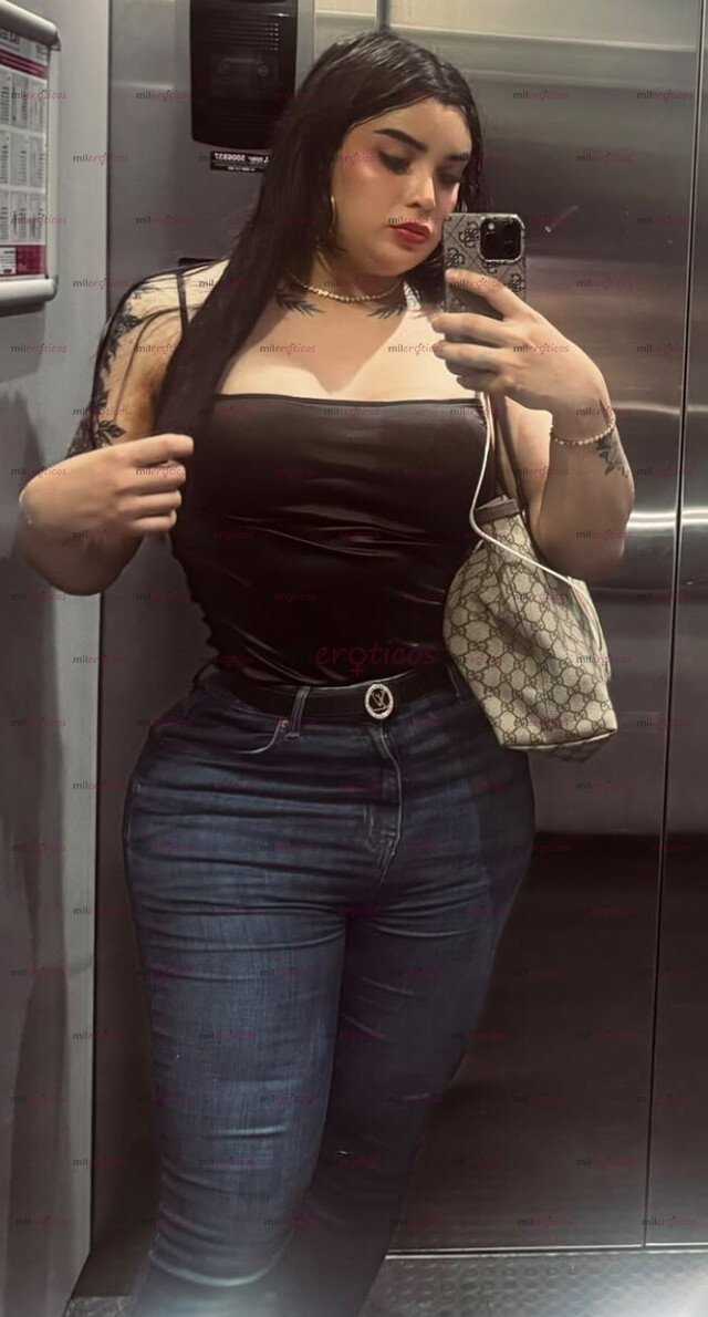 FOTOS DE ALEXA 22 XXL GRANDOTA CON POLLA GRANDE Y CULO GRANDE TETAS LINDAS