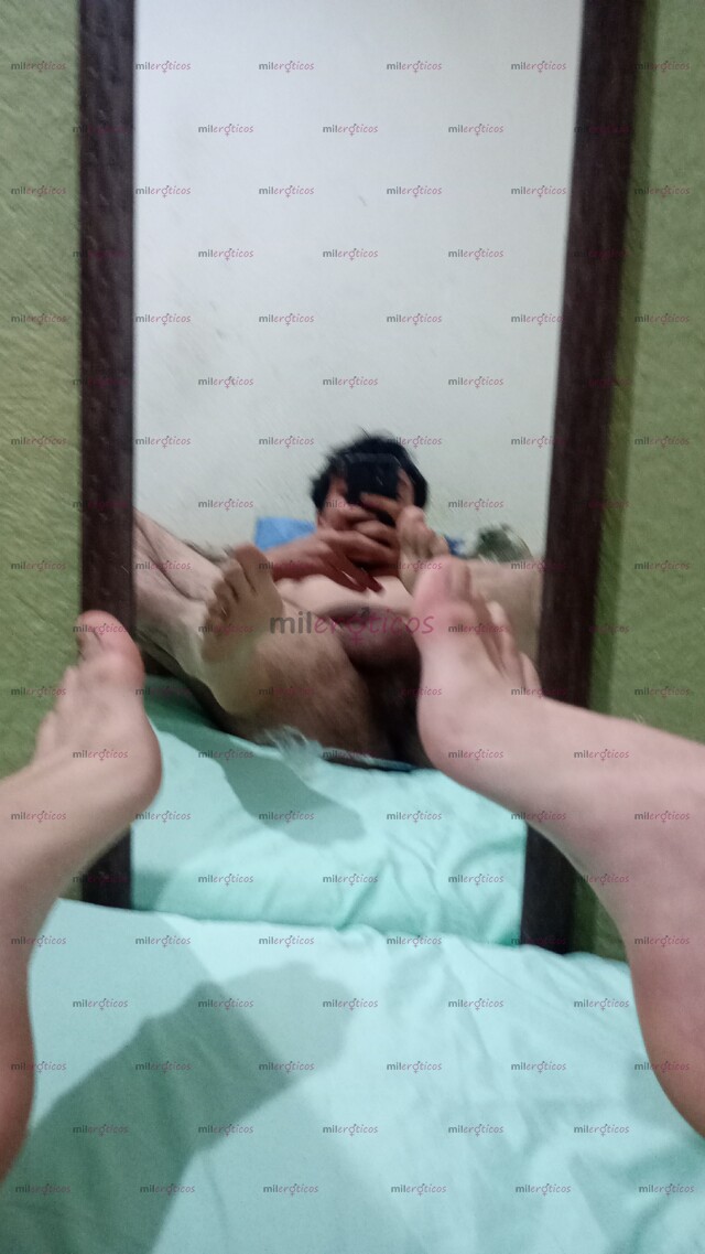 FOTOS DE JOVEN CACHONDO CACHONDO CON EL CULO TRAGON