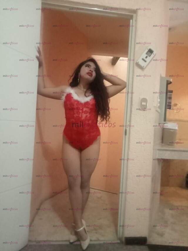 FOTOS DE , LA MUSA EN LA CAMA SEXY Y SÚPER CALIENTE