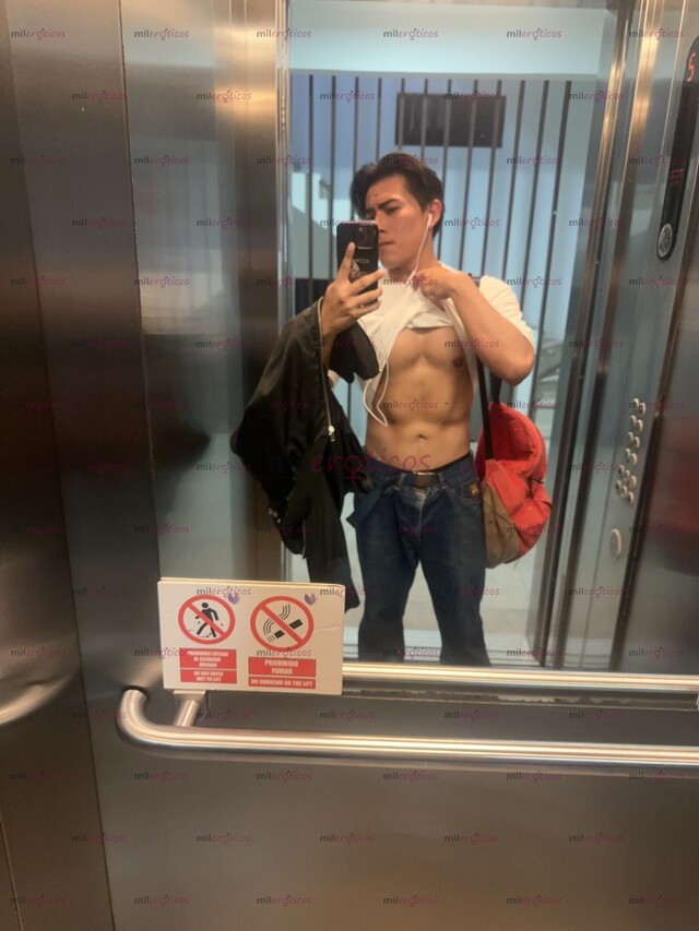 FOTOS DE BUSCAS ACCIÓN , DISCRECIÓN Y ALGO NUEVO
