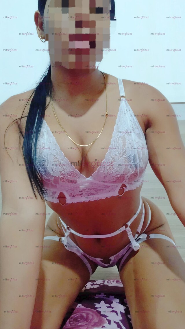 FOTOS DE TU DIABLITA ADICTA AL SEXO, VENNY CHORREAME TU LECHITA EN TODO MI CUERPO