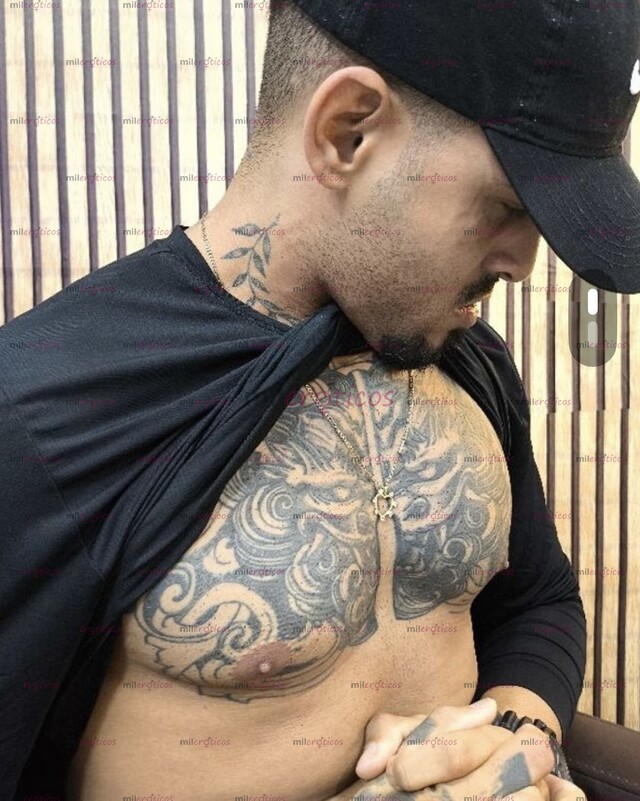 FOTOS DE MASAJISTA ERÓTICO VERGON CUBANO PARA DARTE EL PLACER DE TU VIDA