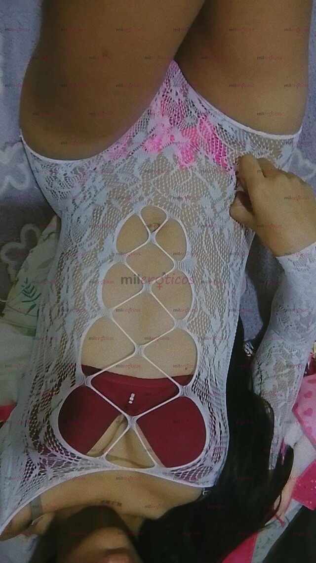 FOTOS DE ARRECHITA Y CACHONDA NENA DE 18 AÑITOS ESPERANDO PARA SACARTE LA LECHE