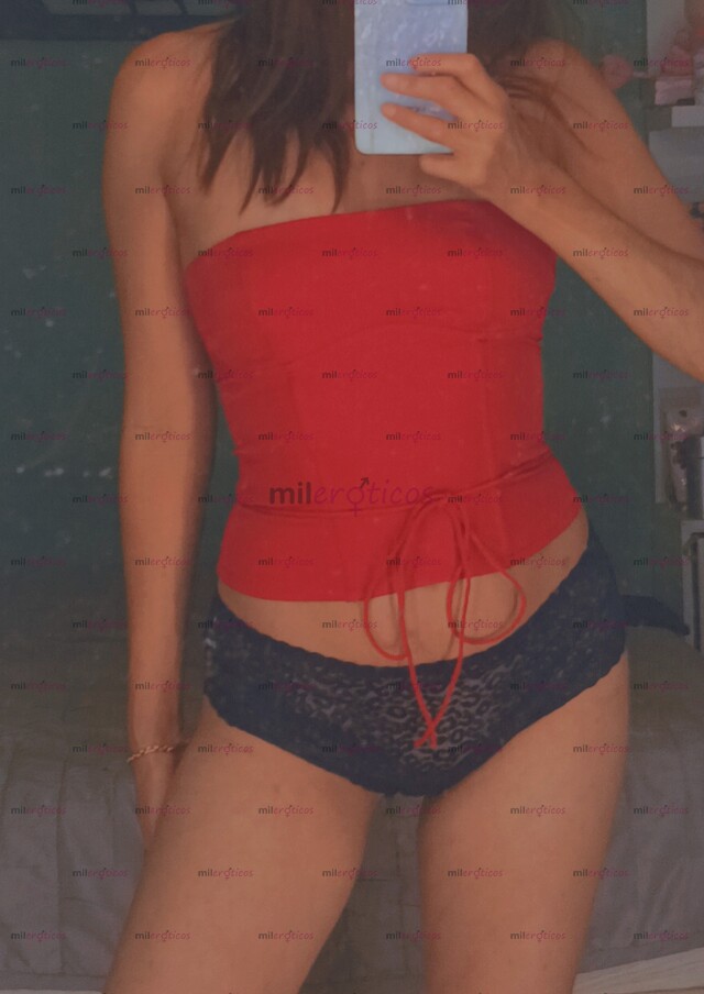 FOTOS DE HOLA ME LLAMO MARCELA. SOY MUY DELGADA Y MIDO 1.58
