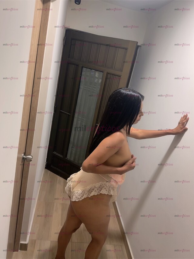 FOTOS DE SOFÍA MORENA ALTA CON UN ORAL DE LUJO RECIÉN LLEGADA DISPONIBLE PARA TI ,