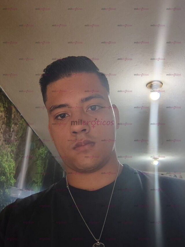 FOTOS DE CHICO DISPUESTO A COMPLACERTE COMO ACTIVO BUEN POLVO