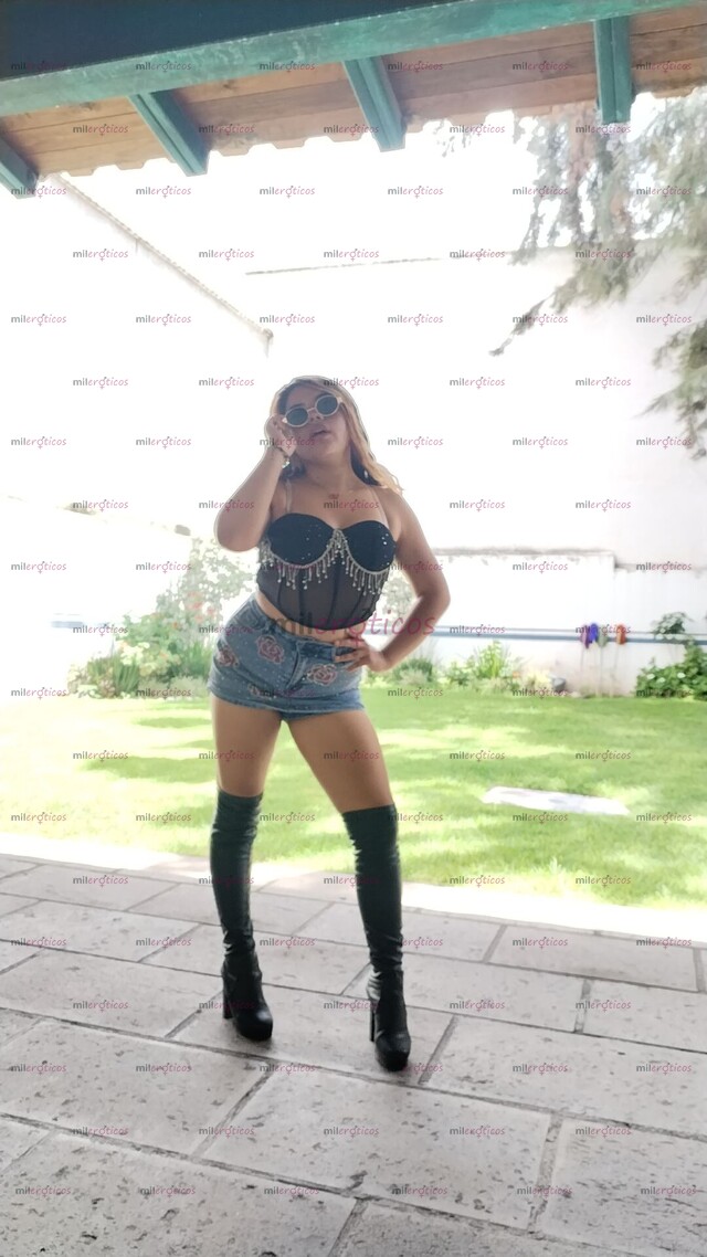 FOTOS DE , LA MUSA EN LA CAMA SEXY Y SÚPER CALIENTE