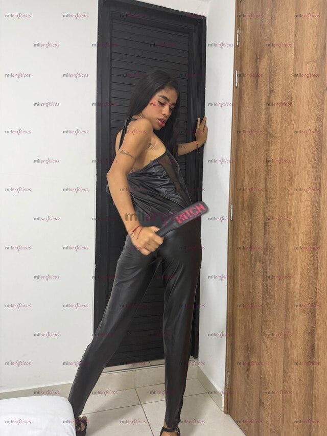 FOTOS DE EXPLOSIVA DOMINA VENUS PARA SUMISOS EN CALI