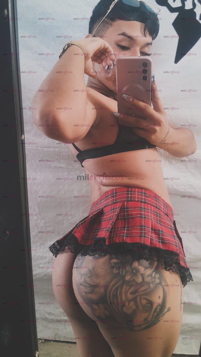 FOTOS DE MARIANA RICA PUTA TATUADA MOJADITA Y CALEÑA CON NALGAS GRANDES PAPI
