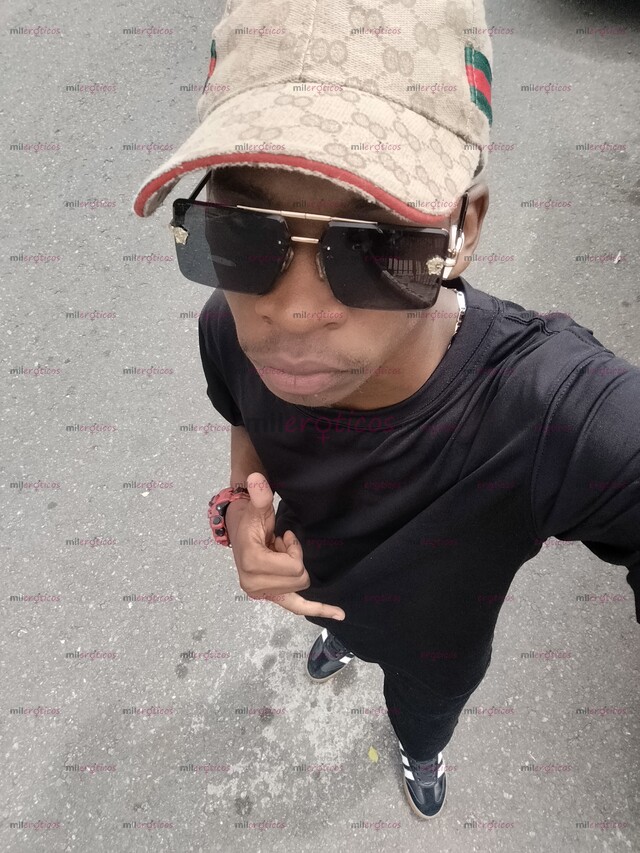 FOTOS DE NEGRO VERGÓN RICO EN LA CIUDAD DE MEDELLÍN NO TE VAS A ARREPENTIR